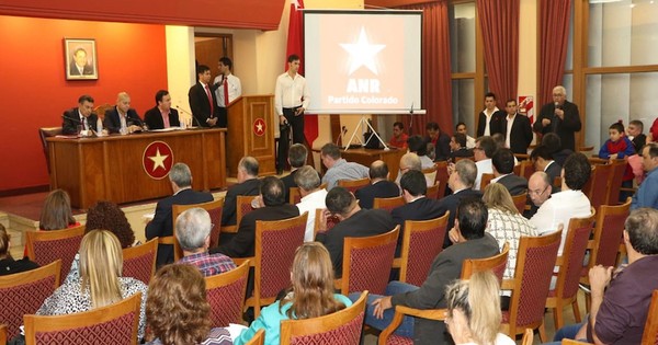 La Nación / Abdo-Cartes: suspenden reunión de la Comisión Ejecutiva de la ANR