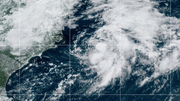 Se forma tormenta tropical Omar, la 15ta de la temporada