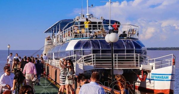 La Nación / Destino LN: los saltos, museos e hidroeléctrica, atractivos del Alto Paraná