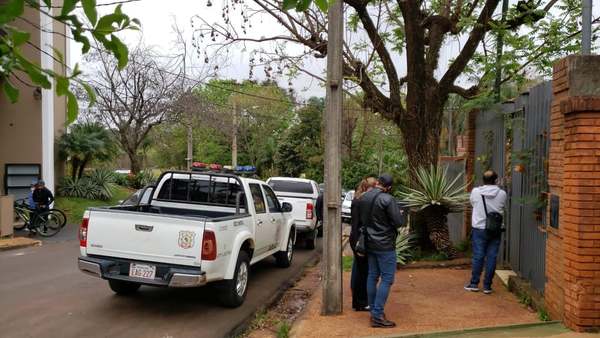 ALLANAN VIVIENDA DE ABOGADA DENUNCIADA POR SUP. ESTAFA Y OTROS HECHOS PUNIBLES