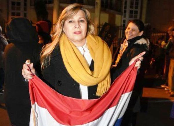Comisión Escrache Ciudadano pide desafuero de Noguera, Friedmann y salida de Mazzoleni - ADN Paraguayo