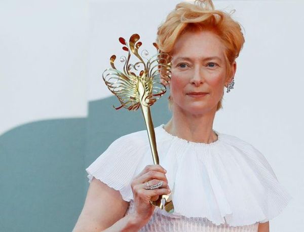 Festival de Cine de Venecia empieza con muestra de apoyo a golpeada industria