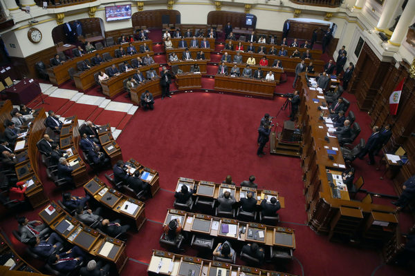 El presupuesto fiscal de Perú para 2021 destina un alza de 13 % a la salud - MarketData