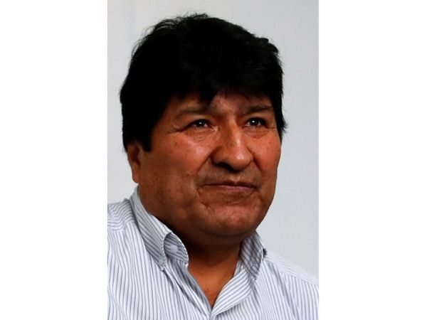 Postulación de Evo calienta campaña electoral boliviana
