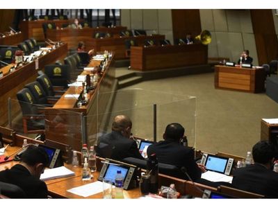 Diputados remite el informe del Metrobús a la Fiscalía