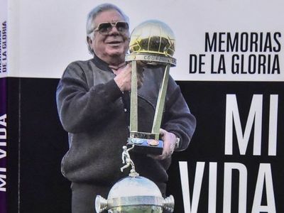 El libro de ODD en sus manos