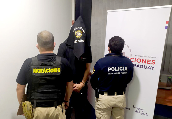 Detienen y expulsan a brasileño con orden de captura en su país