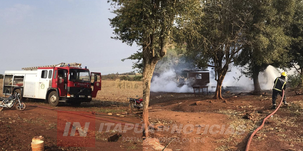 INCENDIO CONSUME VIVIENDA Y PERTENENCIAS DE UNA FAMILIA EN NATALIO KM 31.