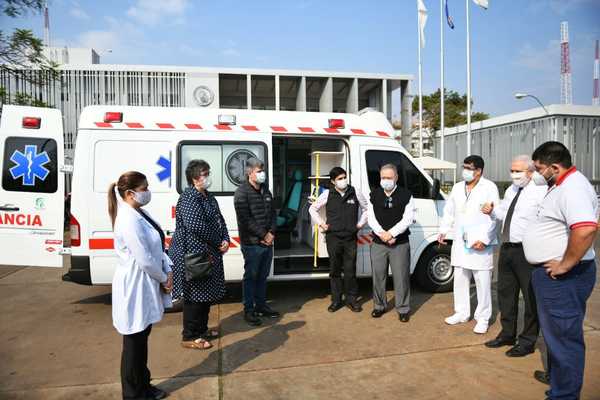 Entregan ambulancia con UTI a Hospital Integrado - Noticde.com