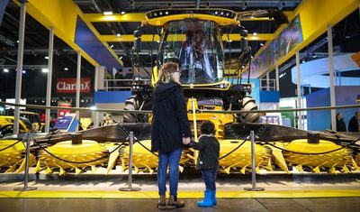 La actividad industrial argentina cae un 6,9 % interanual en julio - MarketData