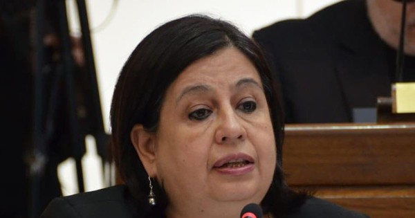 La Nación / Senadora Esperanza Martínez pidió investigar muerte de dos adolescentes en operativo de FTC
