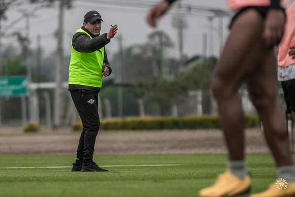 Para Ramón, equipo que gana no se cambia