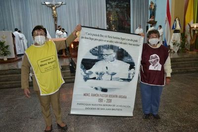 Promueven la canonización de monseñor Bogarín, primer obispo de Misiones - Nacionales - ABC Color