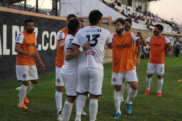 General Díaz, rival de Cerro, no entrenó por segundo día seguido