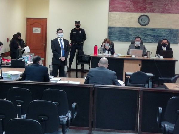 Tribunal rechaza anular acusaciones contra Raúl Fernández Lippmann