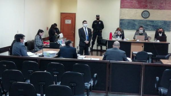 Tribunal rechaza anular acusaciones contra Raúl Fernández Lippmann