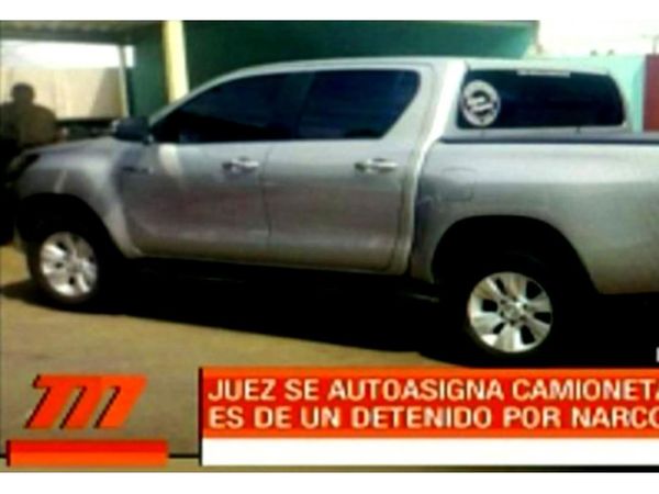La Corte abre sumario a juez por usar camioneta que era evidencia