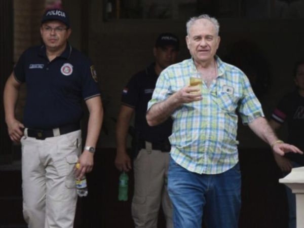 Denuncian que RGD intentó ejecutar cheque desde prisión