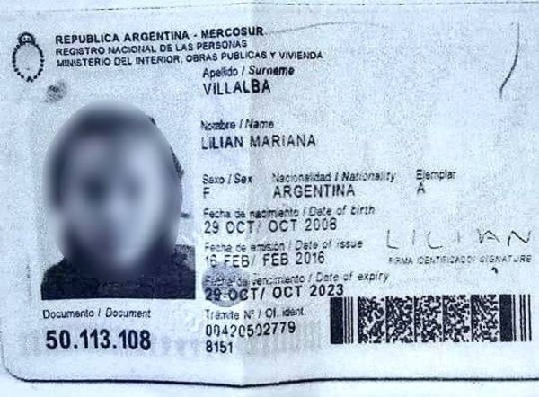 HOY / Familia presenta documentos de abatidas: eran argentinas y tenían solo 11 años