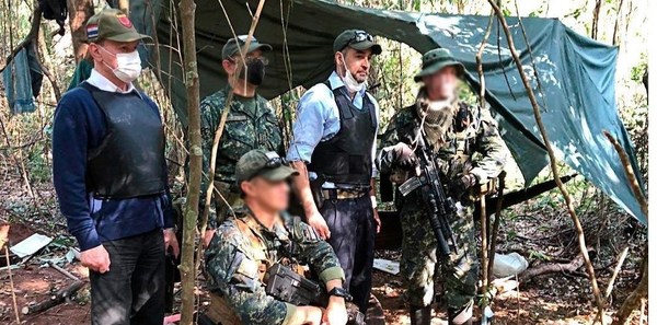 Fue decisión de Abdo ir a zona de combate del EPP y no por mal informe, dice General - ADN Paraguayo