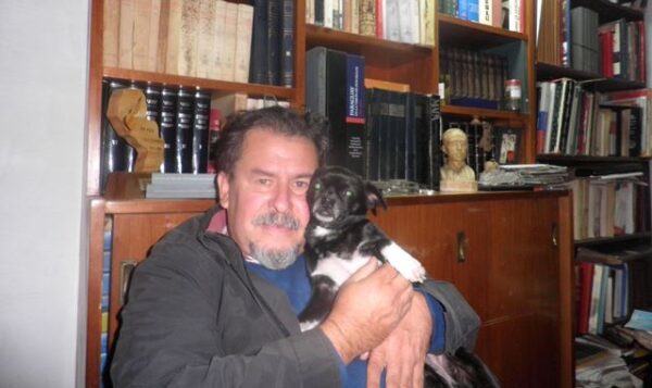 Luis Verón lanza un libro sobre inmigrantes en Paraguay