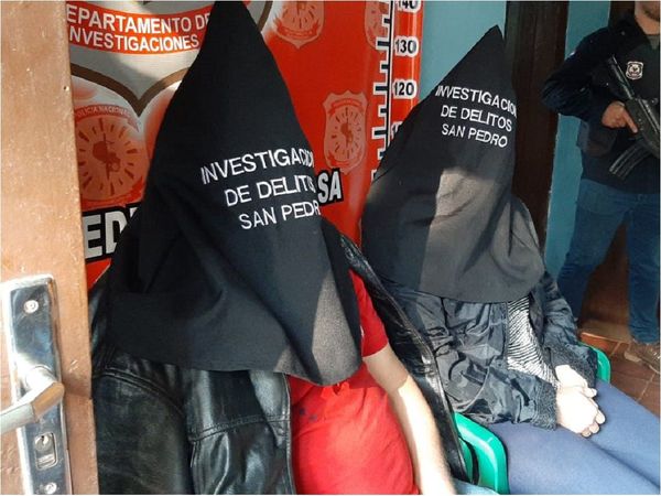 Detienen a pareja buscada por supuesto narcotráfico y sicariato