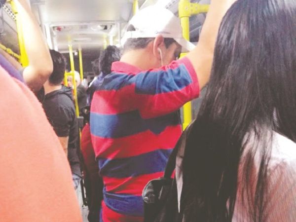 Chofer: "Somos víctimas de los usuarios maleducados"