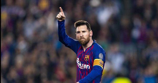 “Jamás iría a juicio contra el club de mi vida, me quedo en el Barça”, confirmó Messi
