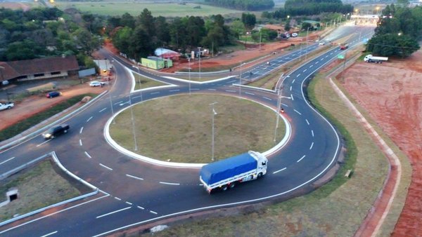 Caaguazú inaugura históricas obras que beneficiarán a 25.000 pobladores - El Trueno