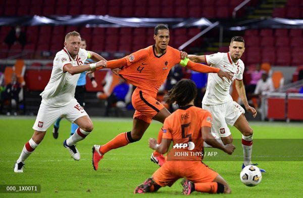 Holanda se estrena sin Koeman en el banquillo con triunfo - Fútbol - ABC Color