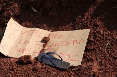 Hallan cadáver maniatado con panfleto de los supuestos Justicieros de la Frontera