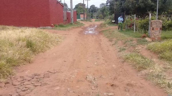 Presidente de comisión vecinal de Ñemby niega haberse hecho con dinero de la comuna