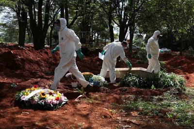 Argentina registra más de 461.000 casos y 9.623 muertes por coronavirus » Ñanduti