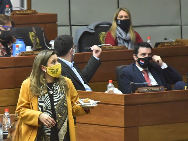 Diputados reclaman que Fiscalía haga una investigación exhaustiva