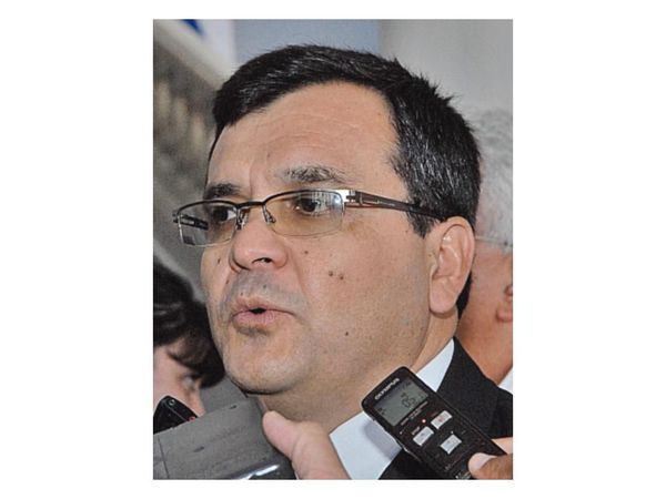 Pavón es el quinto diputado con Covid
