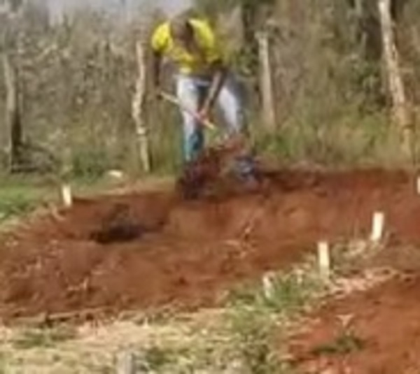 Cuerpos de menores abatidas son exhumados - Paraguay.com