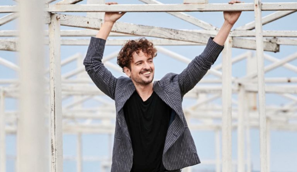 HOY / Tommy Torres pide a puertorriqueños exigirle más a Trump y a Biden