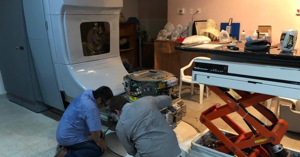 La Nación / Incan sigue sin equipo de radioterapia