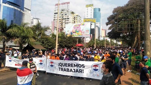 Trabajadores del Este exigen reapertura de fronteras en protesta