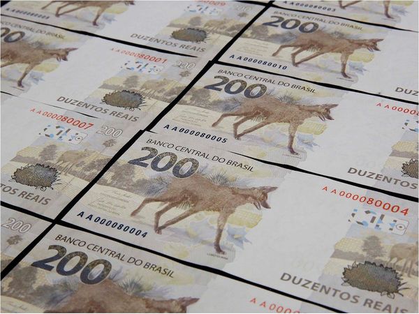 Brasil lanza billete de 200 reales ante demanda por dinero en pandemia