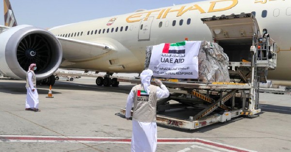 La Nación / Vuelo de Etihad con insumos médicos llegaría finalmente este domingo
