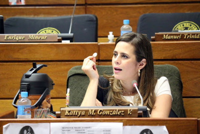 De ninguna manera el fuero puede sobreseer anticipadamente, sostiene diputada