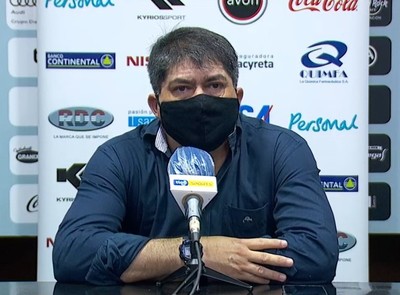 Roberto Torres considera que su equipo brindó chances a Olimpia
