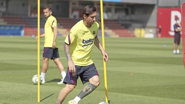 Crónica / Leo Messi no se presentó en el entrenamiento