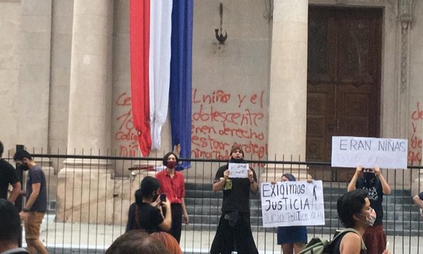 Daños al Panteón de los Héroes causa rechazo de autoridades y de la ciudadanía