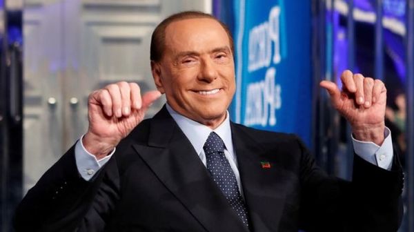 Berlusconi reacciona bien al tratamiento contra el COVID-19