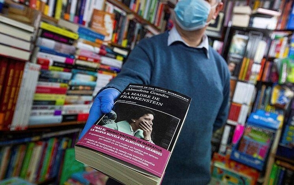HOY / El negocio de los libros, ante el desafío de la pandemia y también de los eBooks