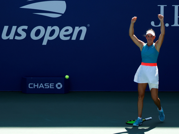 Brady deja en el camino a Kerber
