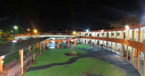 La Nación / Adolescente que retornó de Brasil se fugó de albergue en CDE