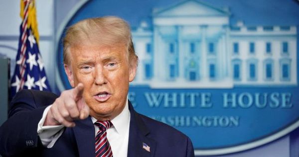 Trump remonta en los estados clave con una estrategia igual a la de 2016